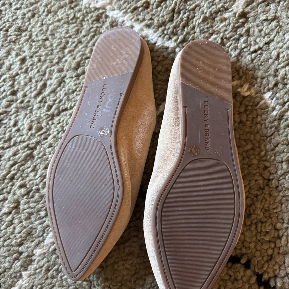 Lucky Brand Barbara Suede Slip-On Pointed Toe Mules/Flat Shoes, Size 8 - Picture 2 of 3